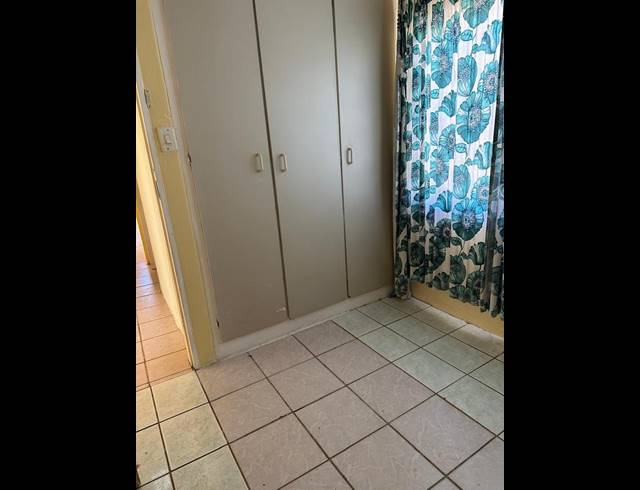 2 BEDROOM PROPERTY TO RENT IN LENASIA SOUTH EXT 4